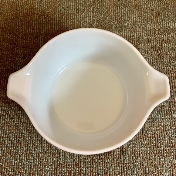 PYREX Vintage Round Woodland Brown 474-B 1.5 QT Cinderella Casserole NO LID - Picture 5 of 10